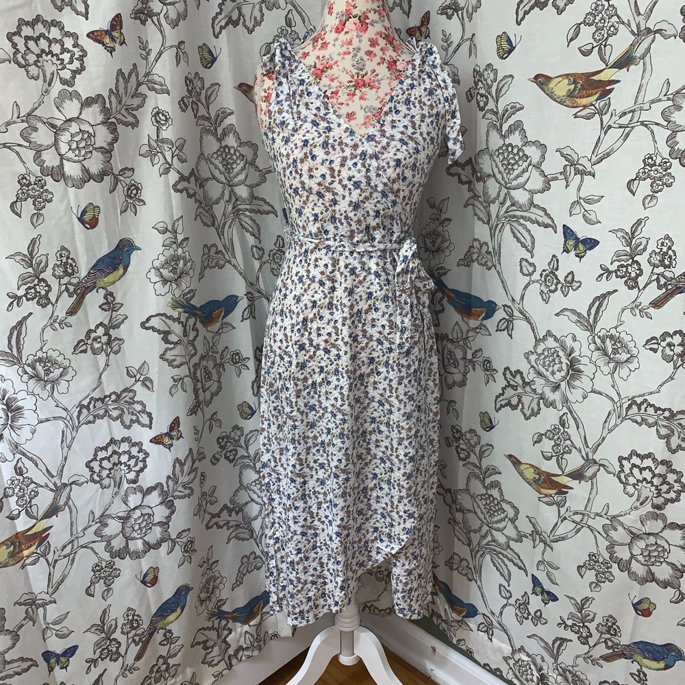 Lucky Brand ✨NWTs✨Tie Shoulder Wrap Dress - Picture 6 of 15